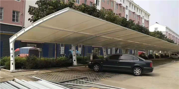 劇院膜結構